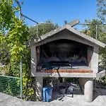 2 Bedroom Lovely In *